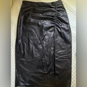 Zara Black Pencil Skirt